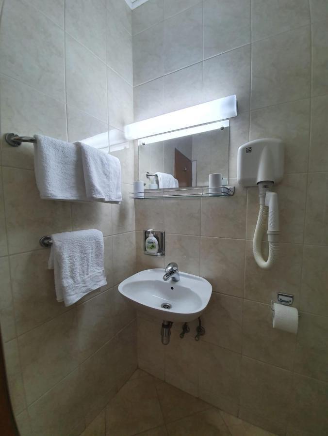 Apartmani Ana Mlini Kültér fotó