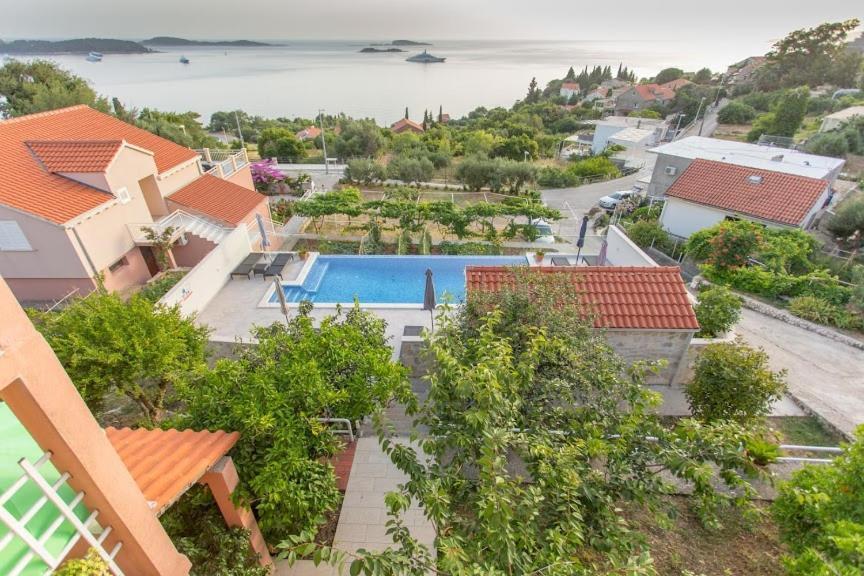 Apartmani Ana Mlini Kültér fotó